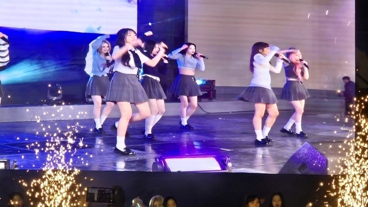 청소년들의 '끼' 발산과 함께 체험행사 및 'K-POP'공연이 어우러진 청소년 대축제