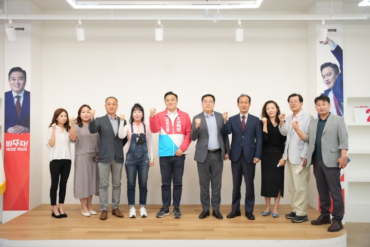 동탄주민들과의 간담회 (사진 : 구혁모 후보 선거사무소 제공)