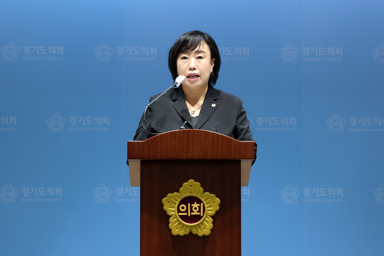 기자회견하는 곽미숙 국민의힘 대표의원 <사진 : 경기도의회 제공>