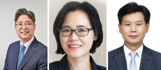 왼쪽부터 김진욱 대변인, 최은순 감사관, 태광호 중앙협력본부장 <사진 : 경기도 제공>