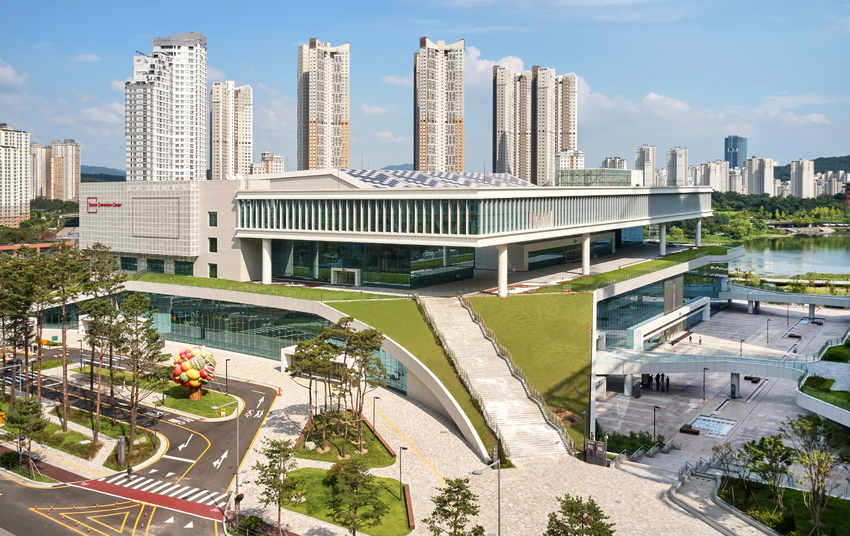 수원컨벤션센터 전경 <수원시 제공>