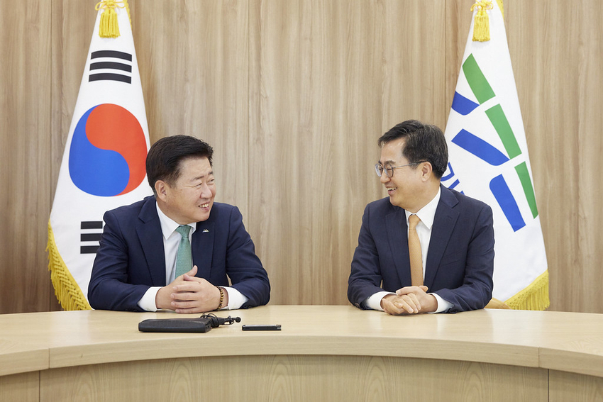 오영훈 제주도지사와 김동연 경기도지사 <경기도 제공>
