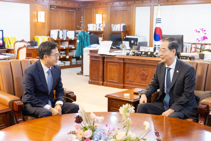 김동연 경기도지사와 한덕수 국무총리 <경기도 제공>