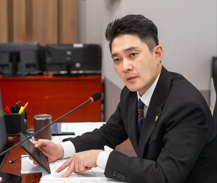 전석훈 경기도의원 <경기도의회 제공>