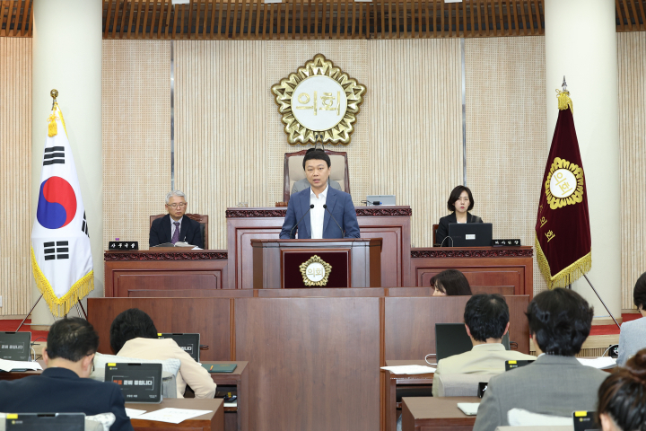 고양시의회 킨텍스 감사 인사 공정성 강화를 위한 행정사무조사 특별위원장에 선임된 최규진 위원장 <고양특례시의회 제공>
