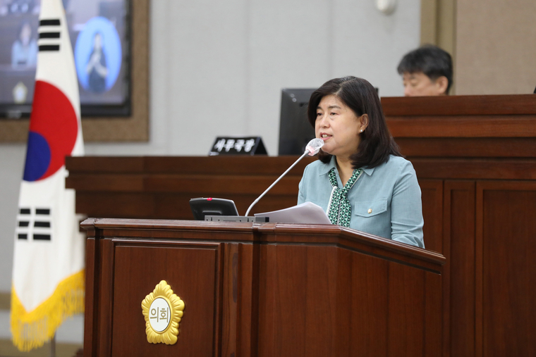 5분 자유발언을 하고 있는 조미옥 의원 <수원특례시의회 제공>